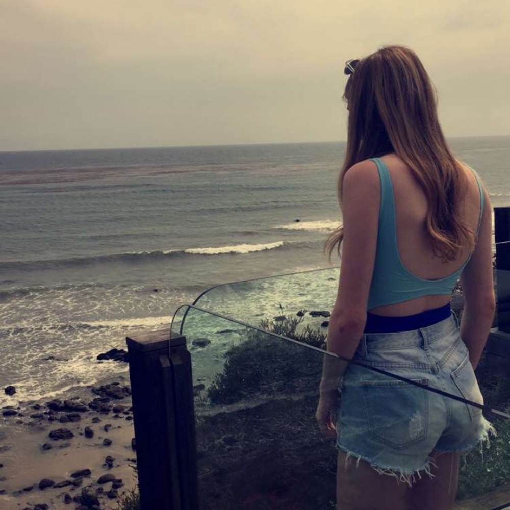 BLUE Two-Tone Cut Out One Piece Swimsuit - Picture 6 of 7